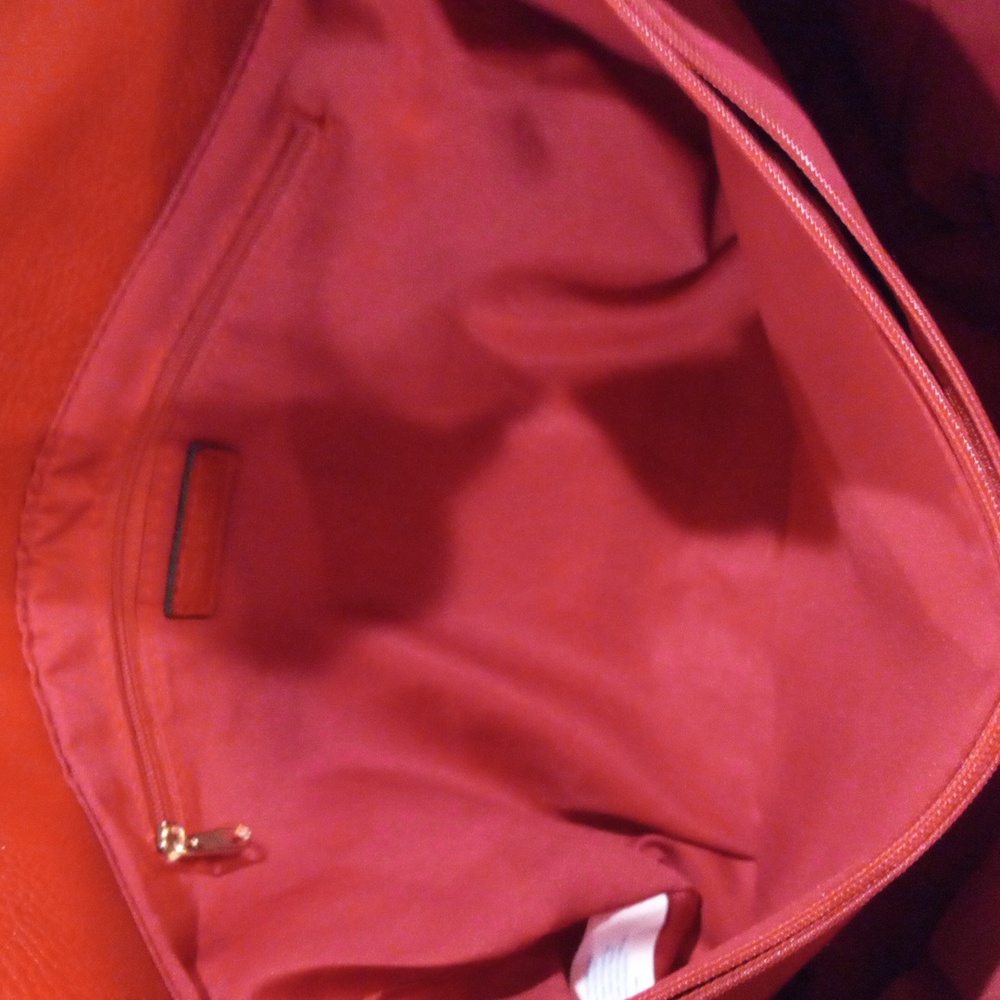 Handbag/Crossbody - Picture 12 of 15